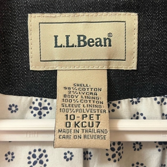 Classic L.l bean ladies denim wash blazer size 10 petite - Picture 2 of 10